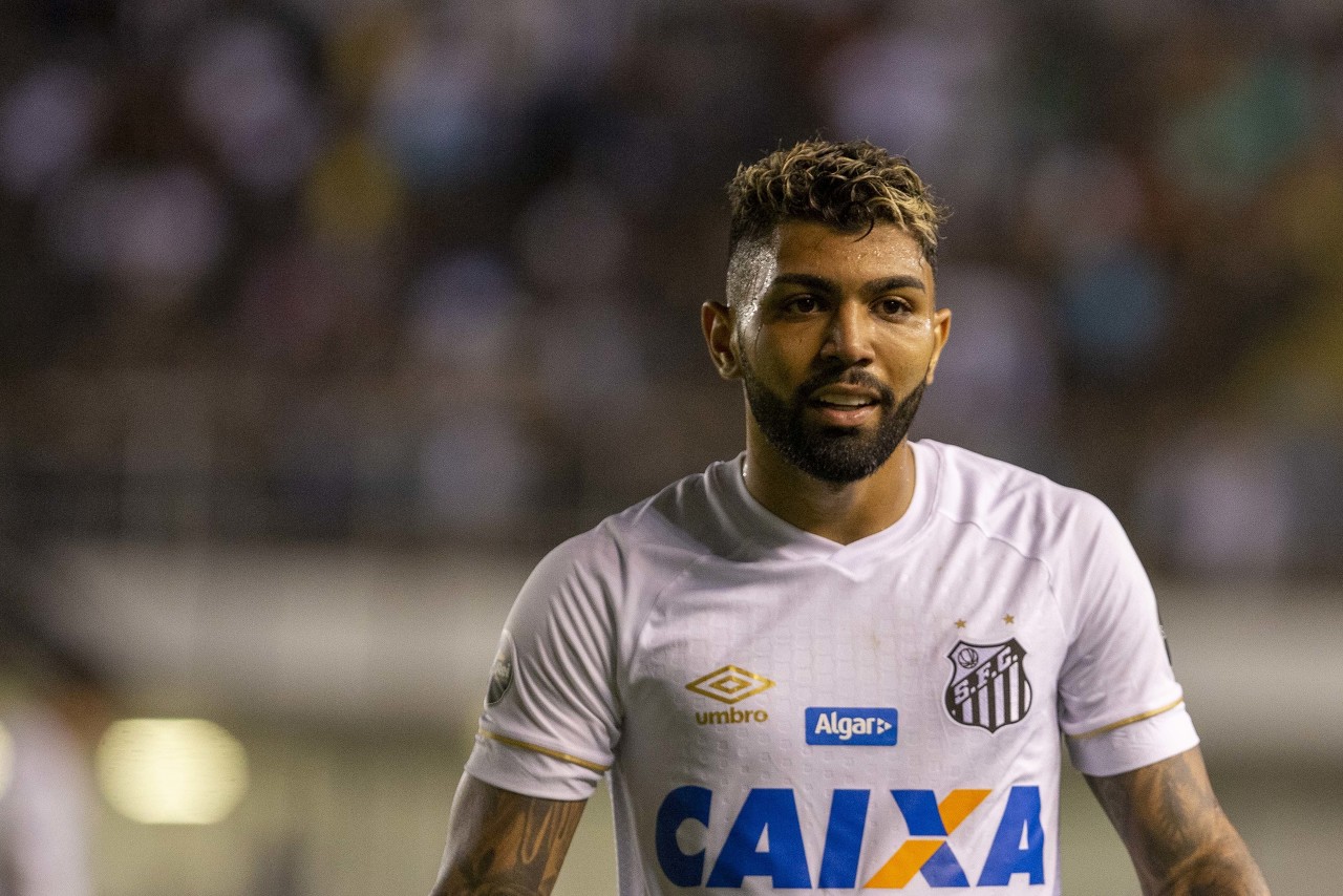 罗塞尼尔上任后仅面对1次传统big6球队，但英超10战仅5胜