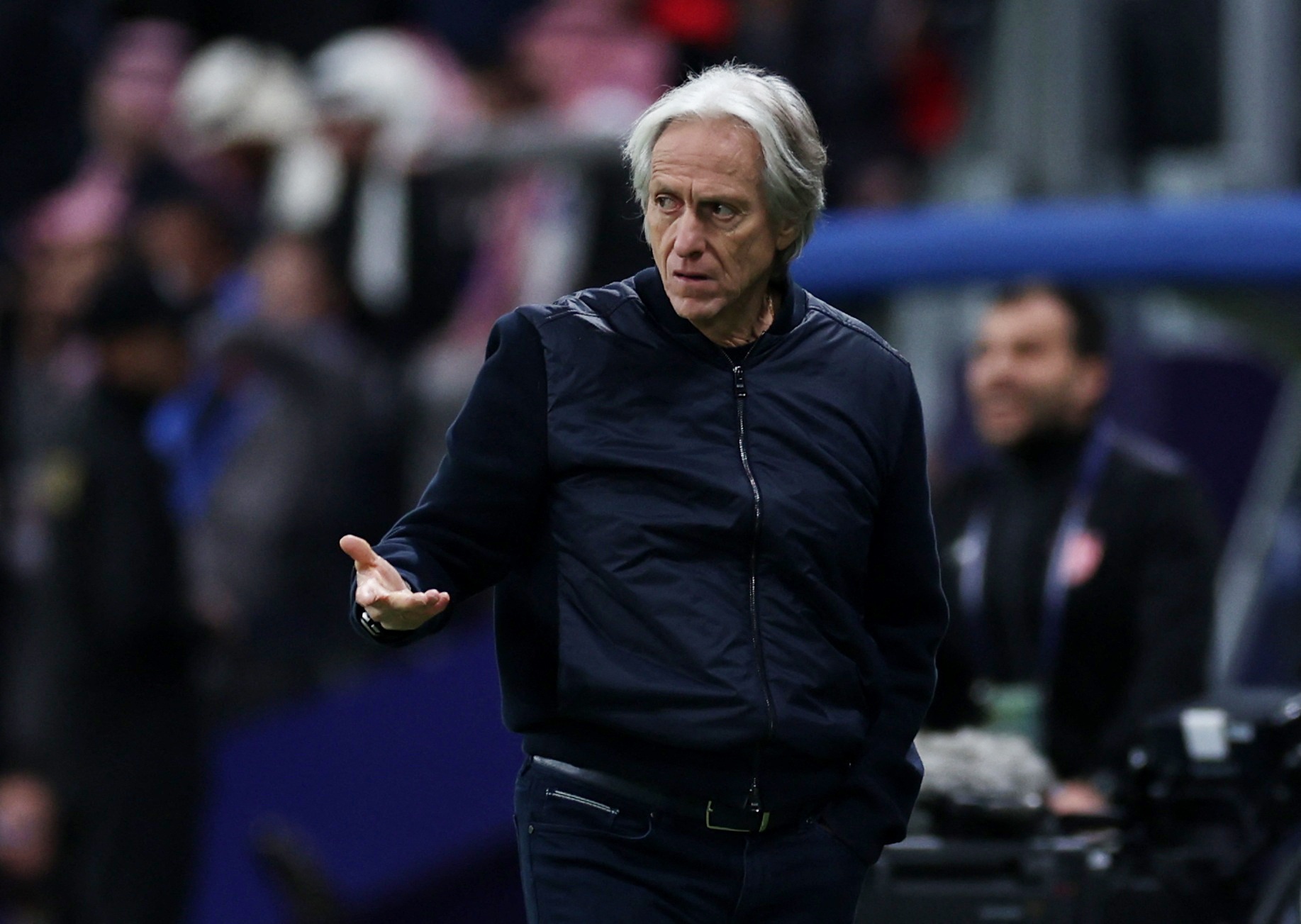 法甲争冠对手！朗斯主帅：我们原则上不同意巴黎为了欧冠推迟比赛