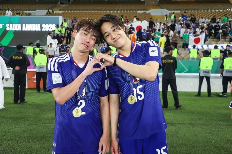 维拉纽瓦：当易建联替补让我生气 他走后我打出生涯最佳赛季