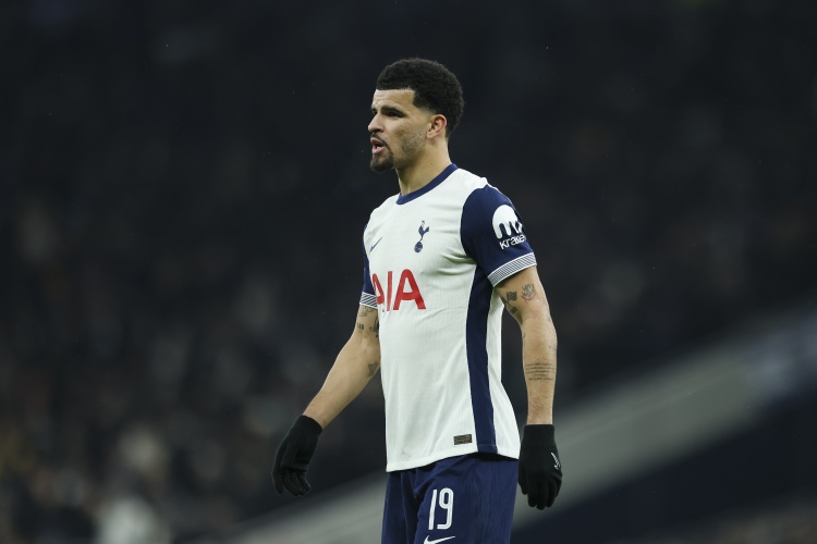 维拉纽瓦：当易建联替补让我生气 他走后我打出生涯最佳赛季