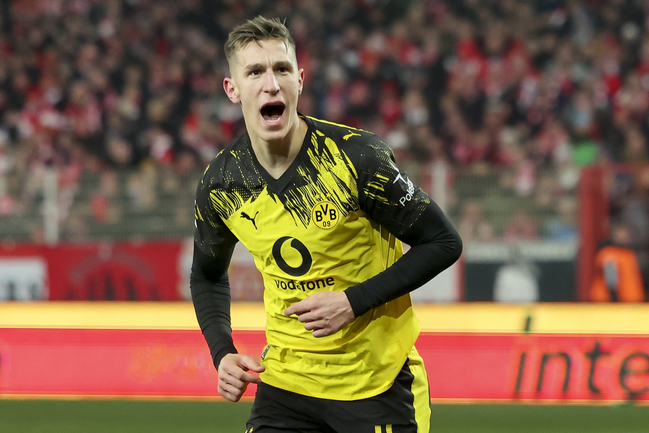 陈晋一：1分对双方很公平 效力申花第三载超越自我